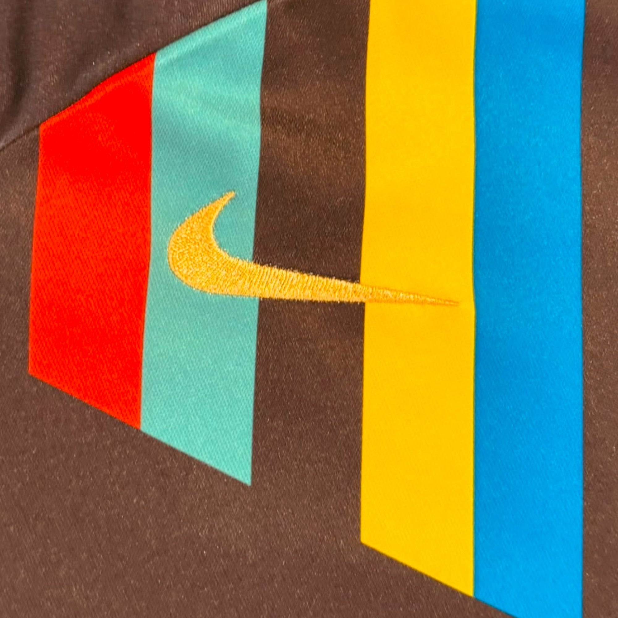 FC Barcelona 2022/23 Nike Pre Match (Small)