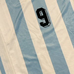 Argentina 1998 Home - Batistuta 9 (Large)