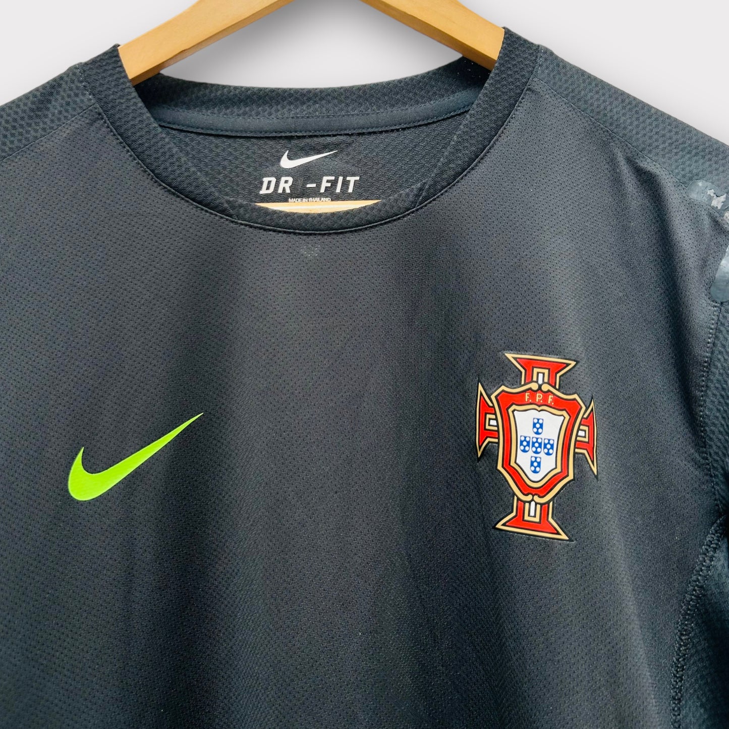 Portugal 2012/13 Nike Training Top (Medium)