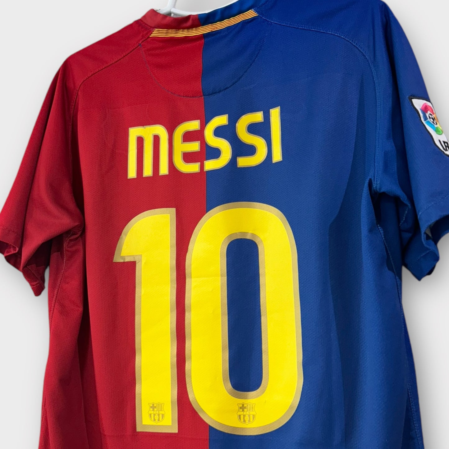 FC Barcelona 2008/09 Home - Messi 10 (Medium)