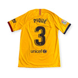 FC Barcelona 2019/20 Away - Piqué 3 (Medium)