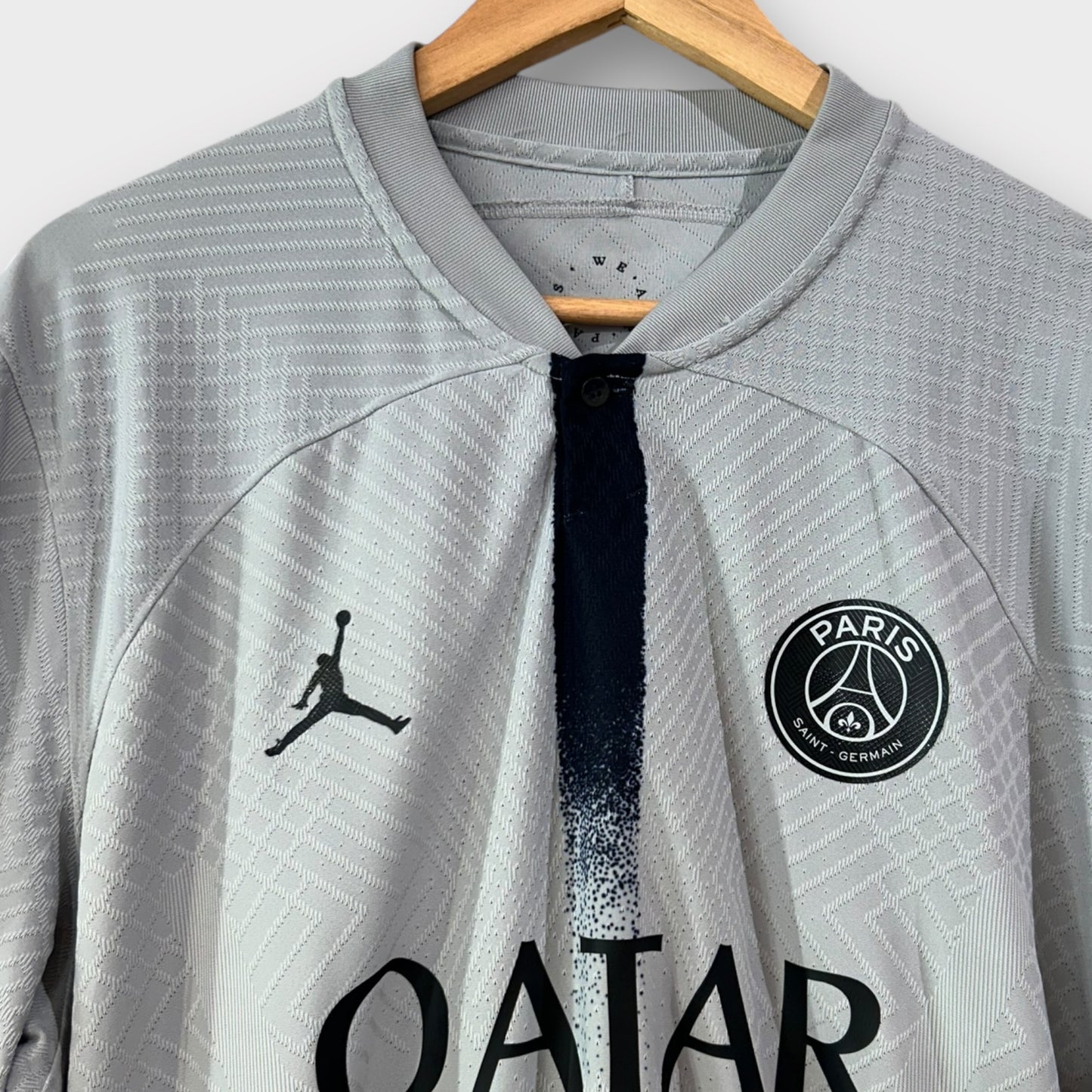 PSG 2022/23 4th Shirt - Messi 30 *Player Version*