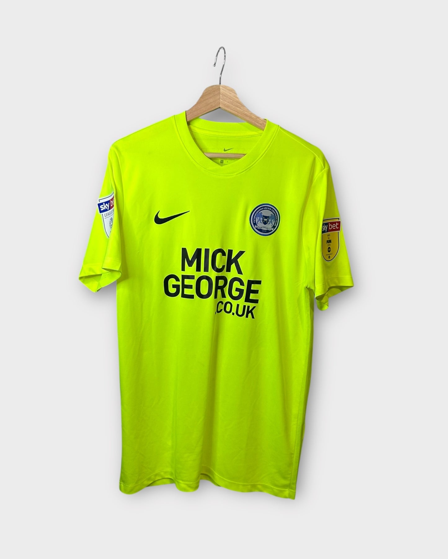 Peterborough 2016/17 Away - Anderson 28 Match Issue (Large)