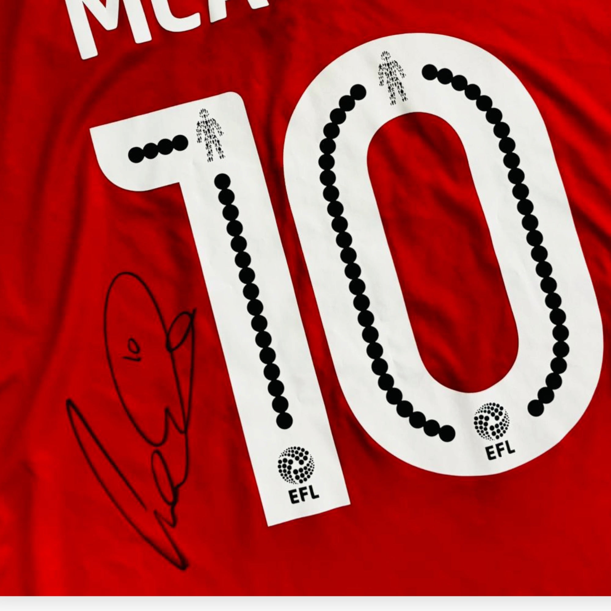 Fleetwood Town FC 2017/18 Home *Signed* - McAleny 10 (3XL)
