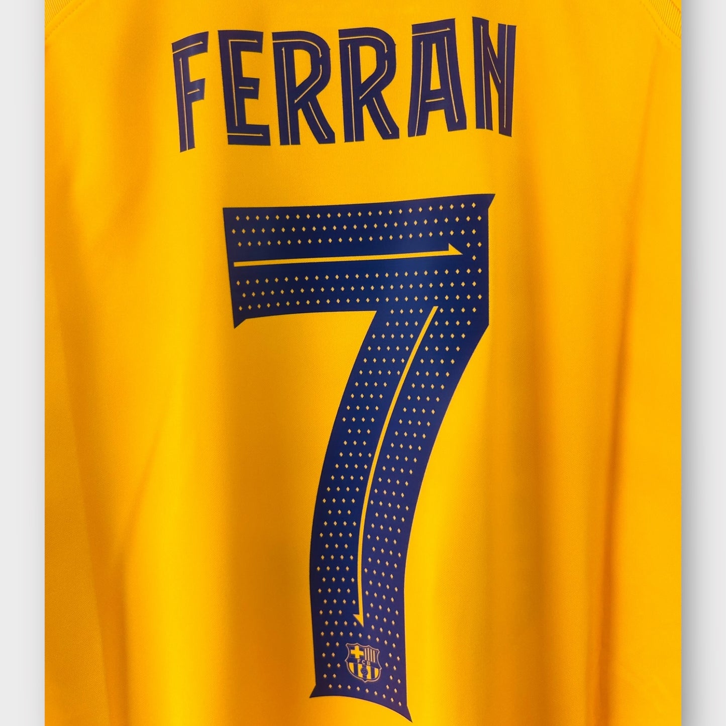 FC Barcelona 2023/24 Senyera 4th - Ferran 7 *NEW* (2XL)
