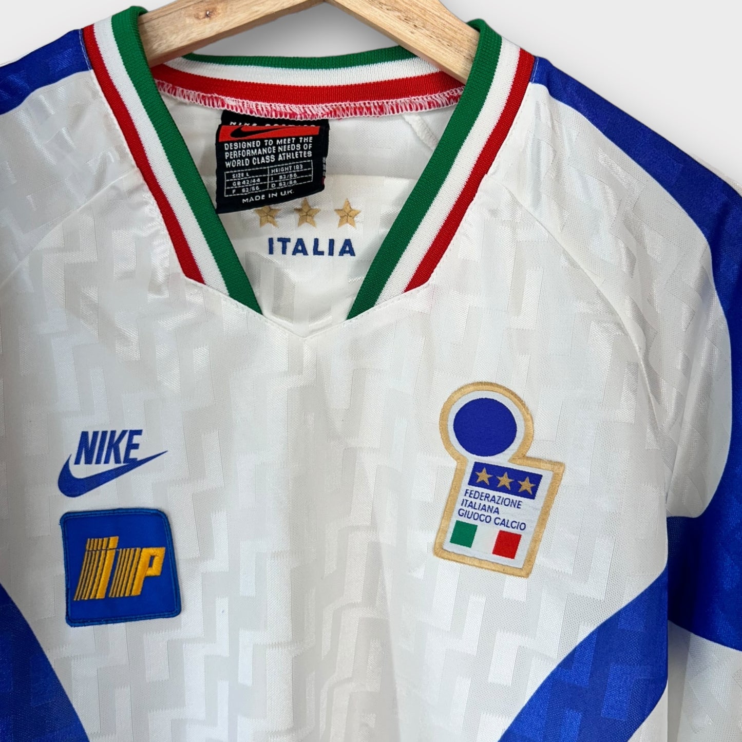 Italy 1996/97 Nike Player Issue Training Shirt (Large)
