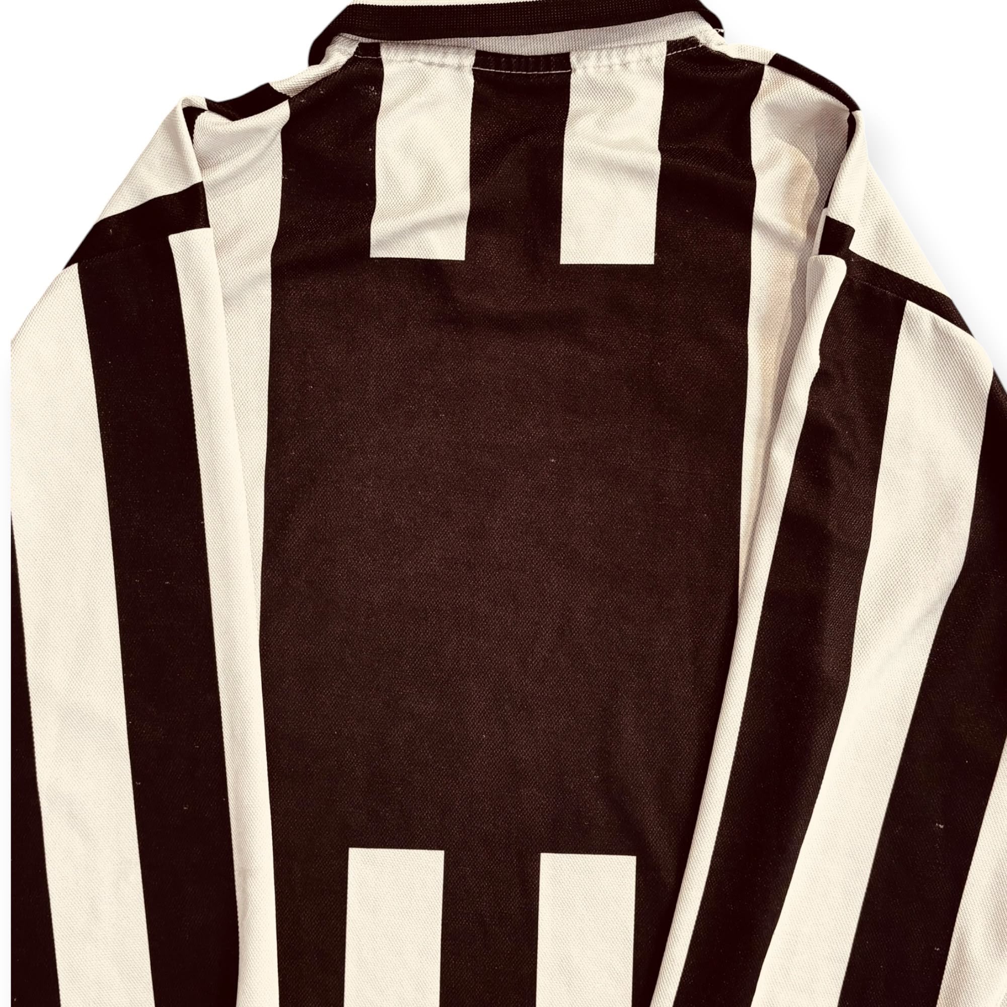 Juventus FC 1995/97 Home Long Sleeve (Large)