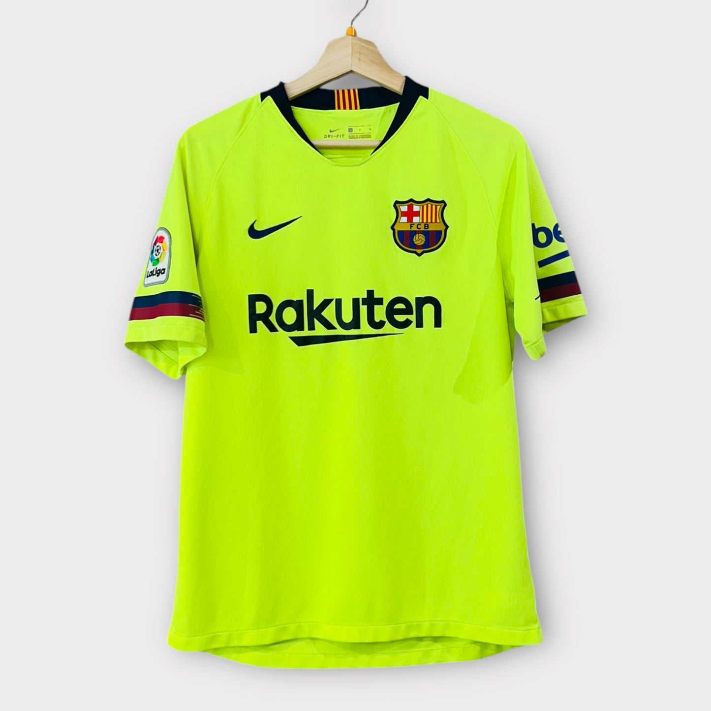 FC Barcelona 2018/19 Away Shirt (Medium)