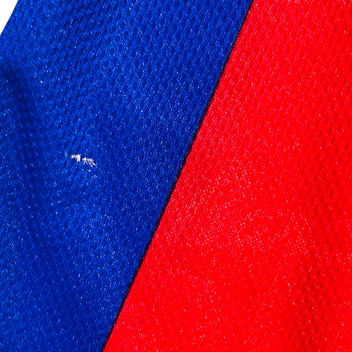 FC Barcelona 1997/98 Home (Small) - KITLAUNCH