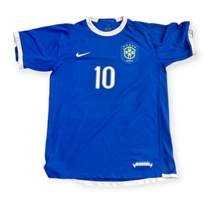 Brazil 2006 Away - Ronaldinho 10 (Small) - KITLAUNCH