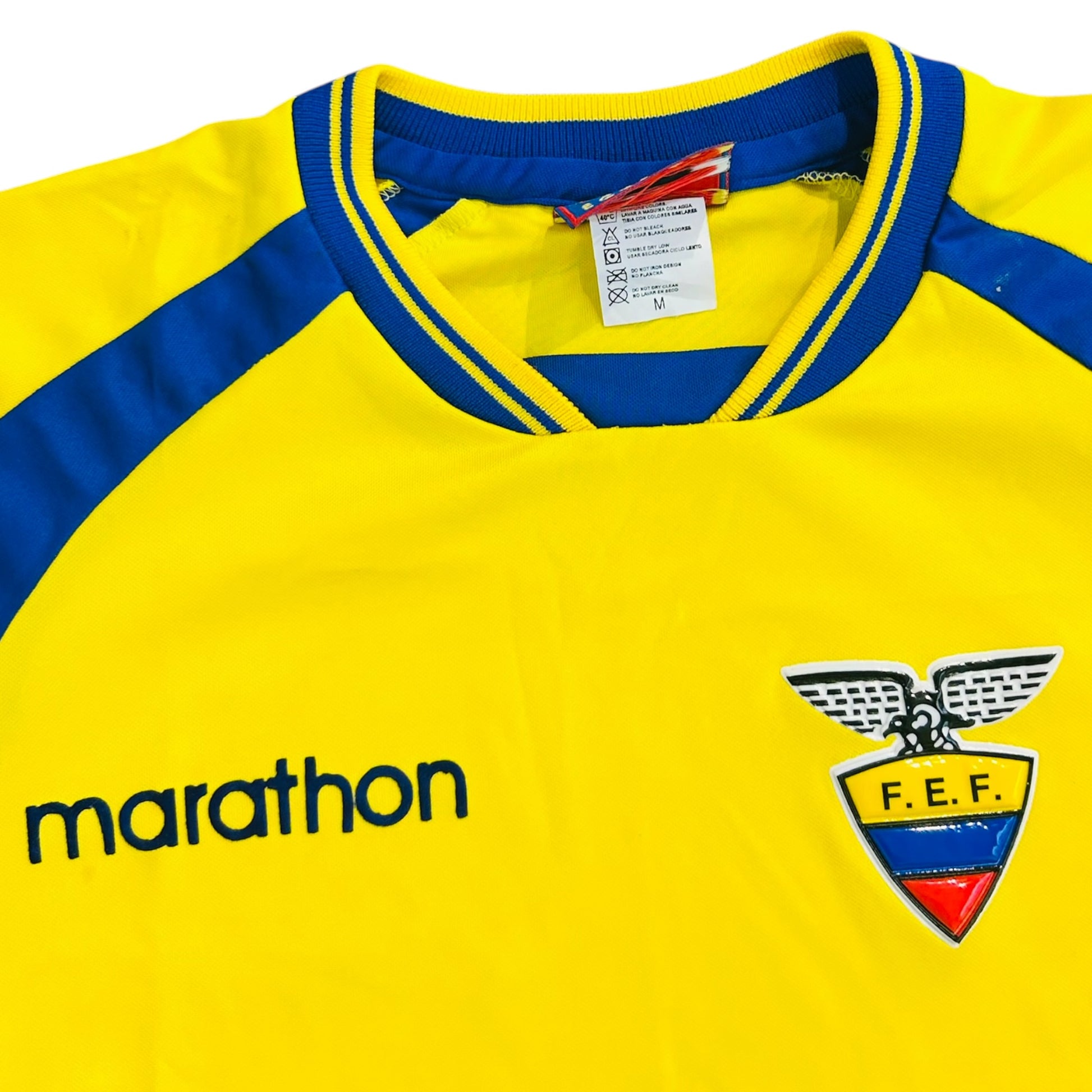Ecuador 2002/03 Home (Medium) - KITLAUNCH