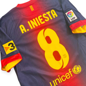 FC Barcelona 2012/13 Home - Iniesta 8 (Medium)