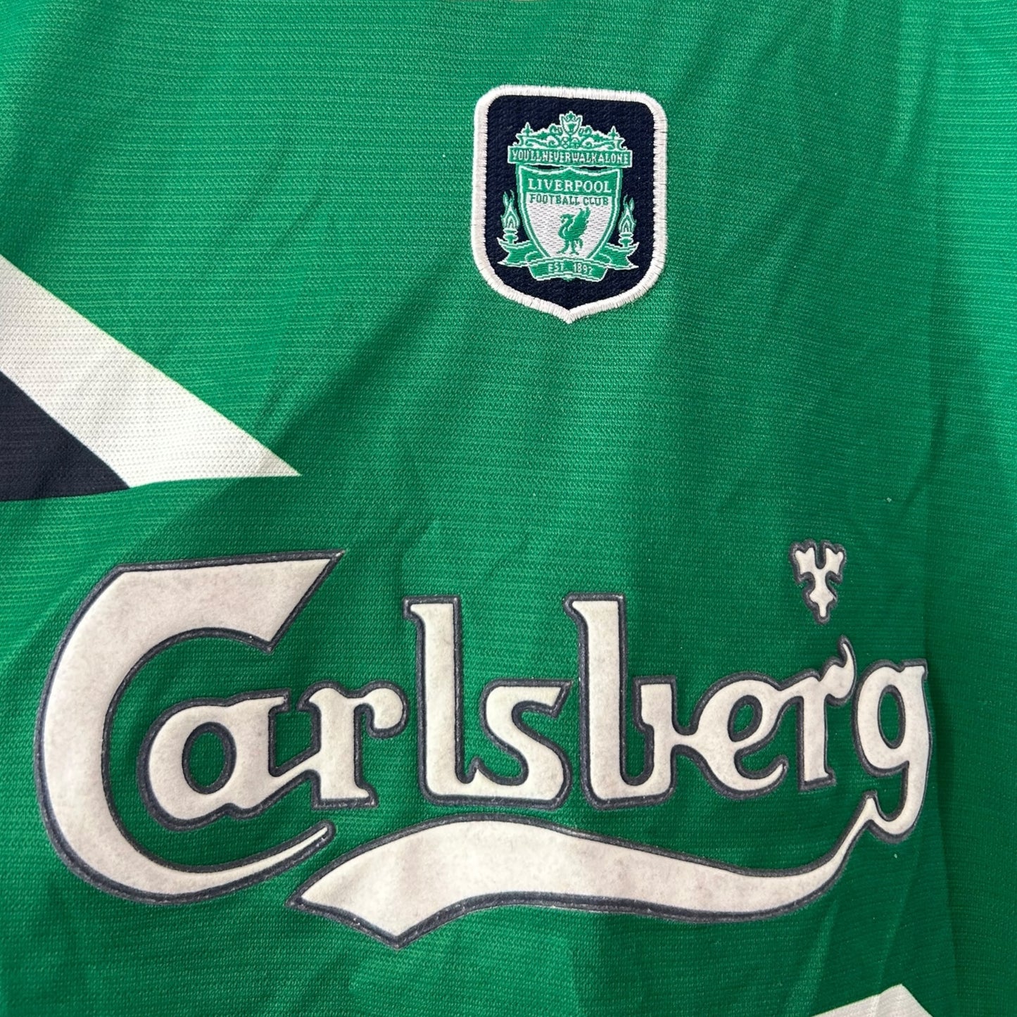 Liverpool 1999/01 Away - Heskey 8 (XS)