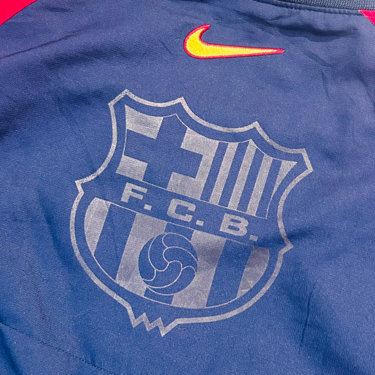 FC Barcelona 1999/00 Home Nike Jacket (XL) - KITLAUNCH