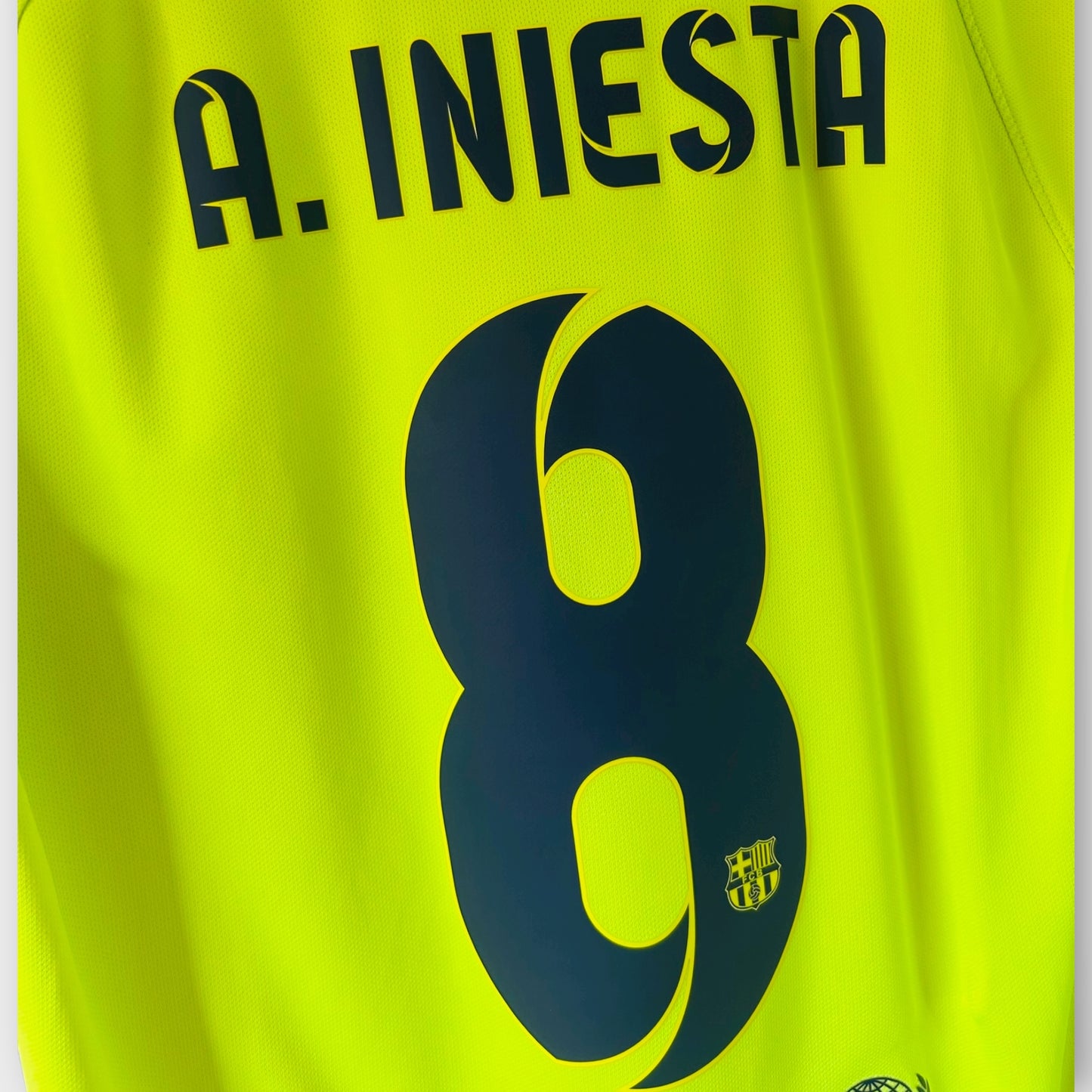 FC Barcelona 2014/15 3rd - Iniesta 8 (Medium)