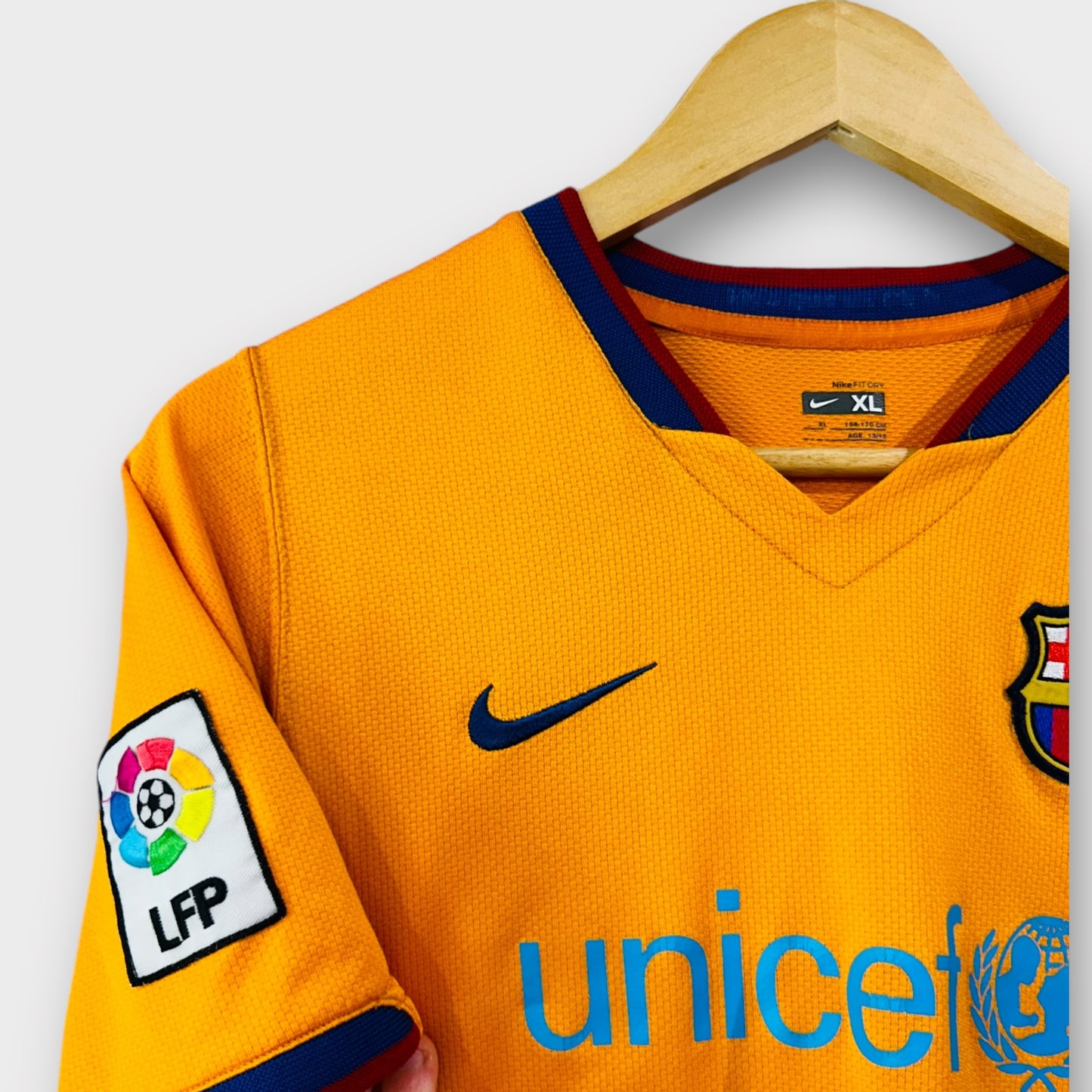 FC Barcelona 2006/07 Away Shirt (XS)