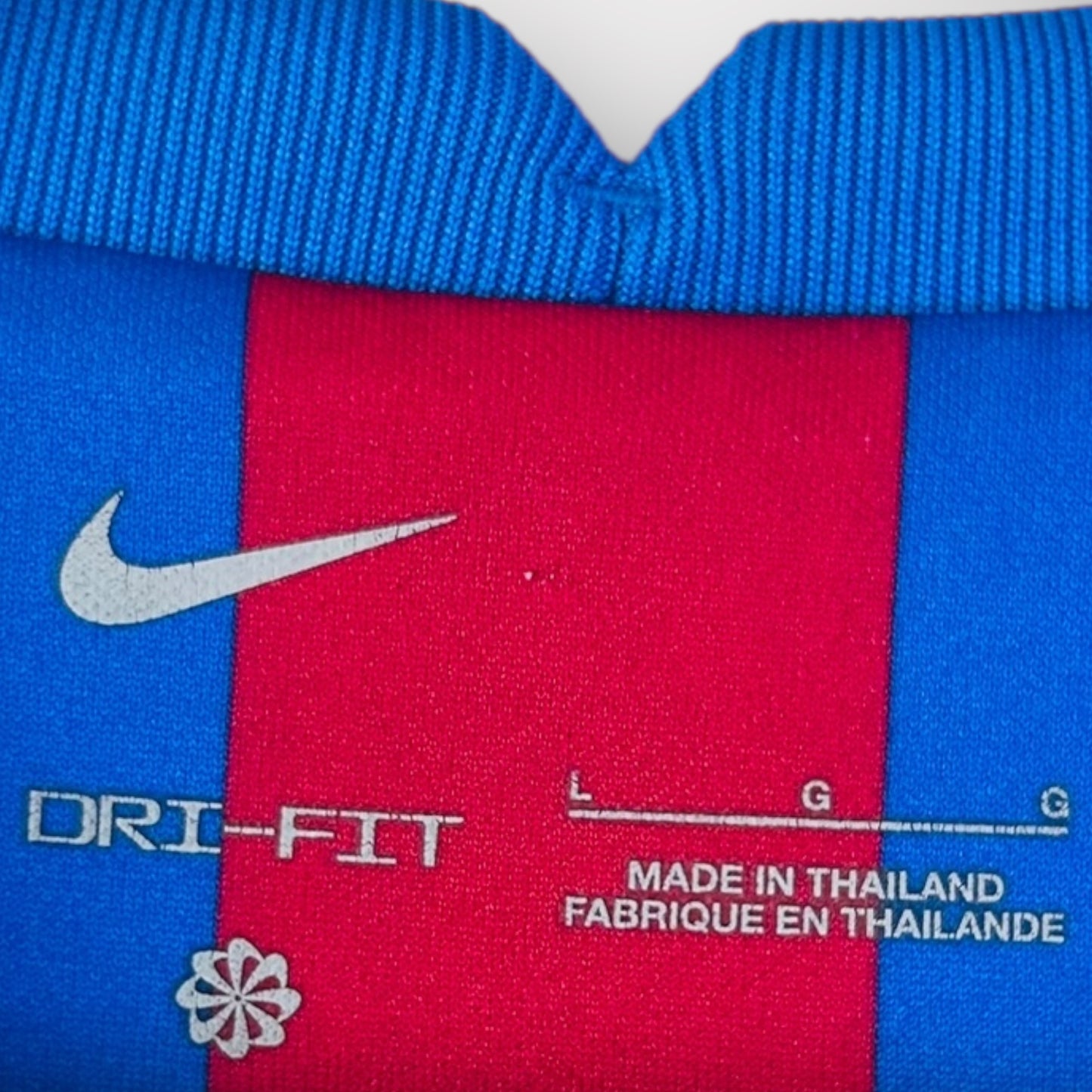 FC Barcelona 2021/22 Home - Piqué 3 (Large)