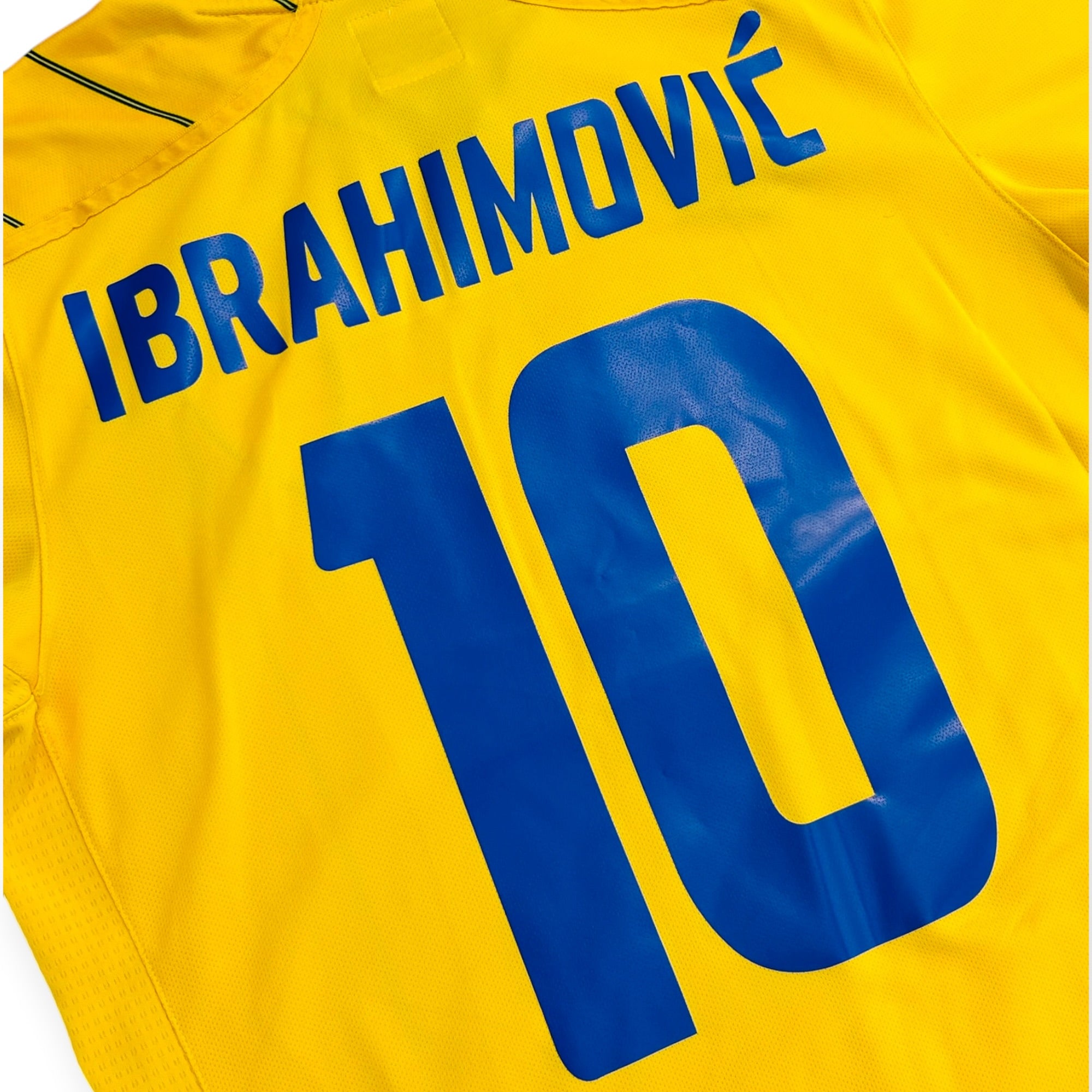 Sweden 2012 Home - Ibrahimovic 10 (Small)