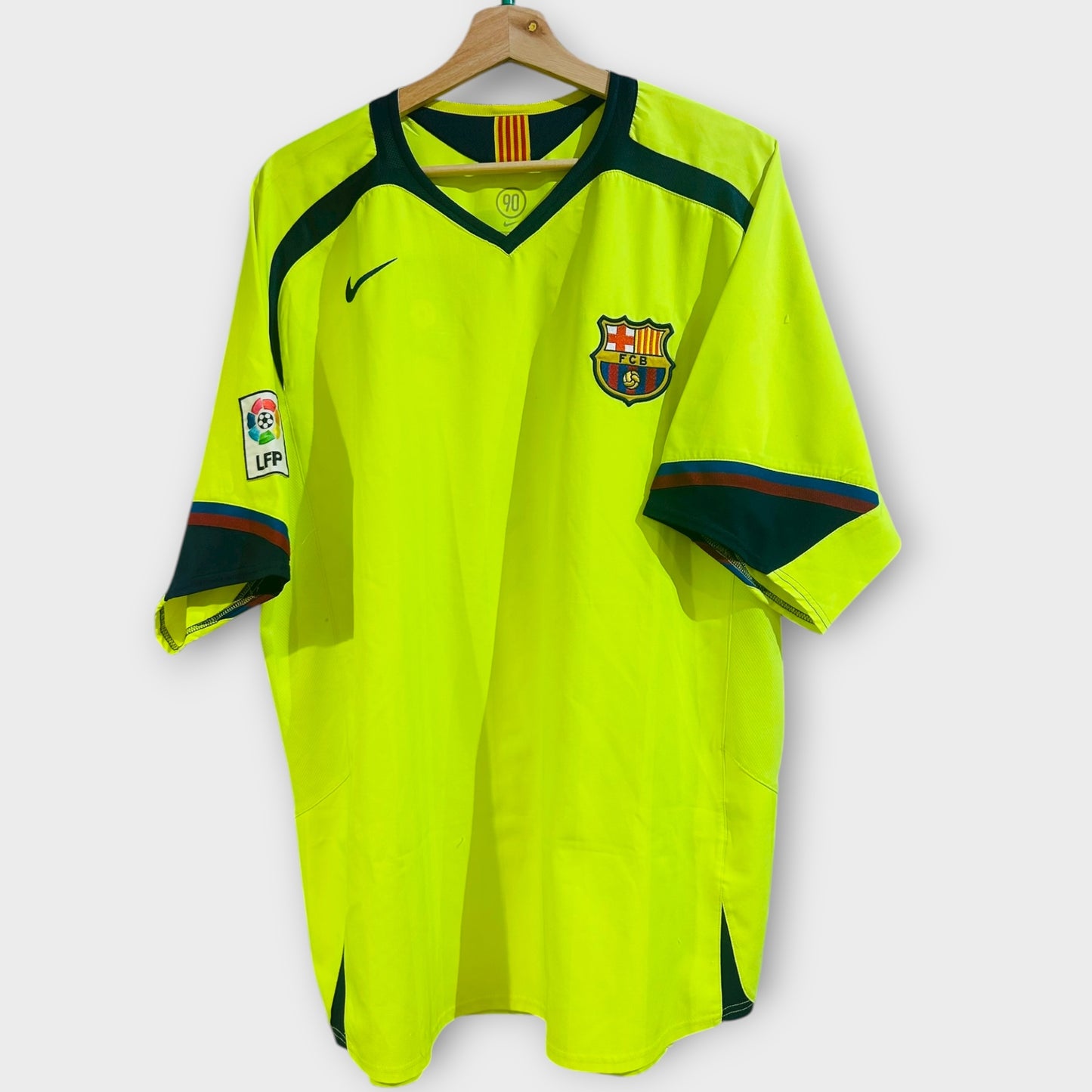 FC Barcelona 2005/06 Away - Messi 30 (XL)