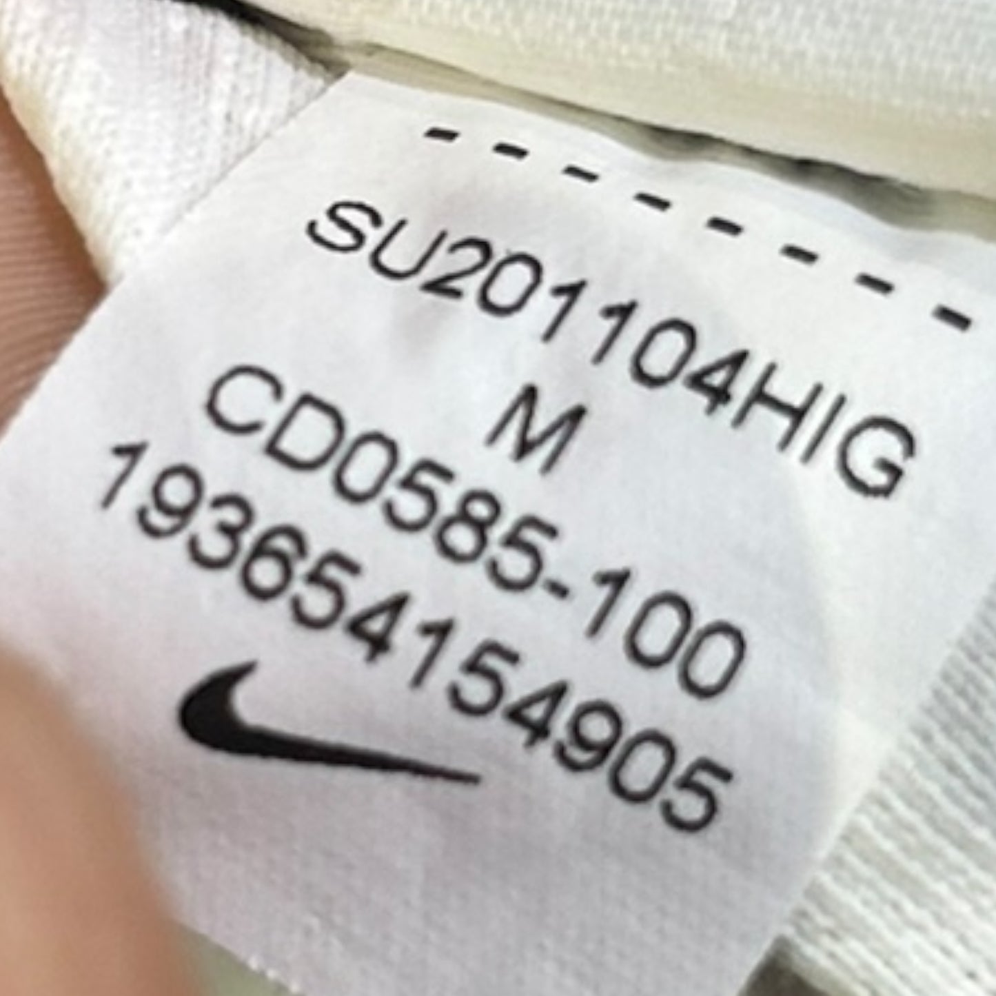 England 2020/21 Home Player Version - Kane 9 (Medium)