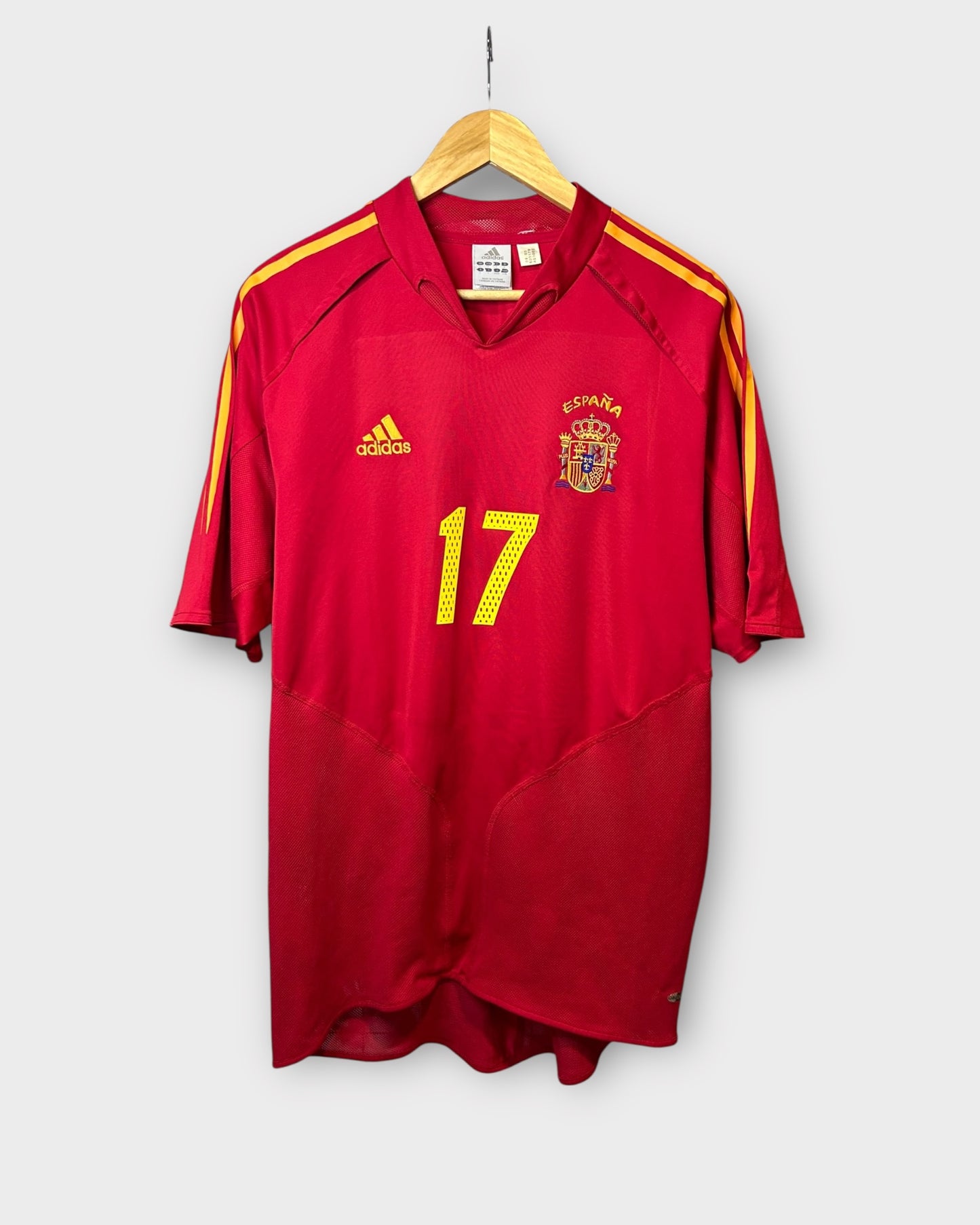 Spain 2004 Home Shirt - Joaquin 17 (Large)
