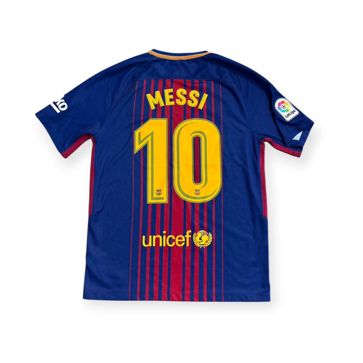 FC Barcelona 2017/18 Home - Messi 10 (Medium) - KITLAUNCH