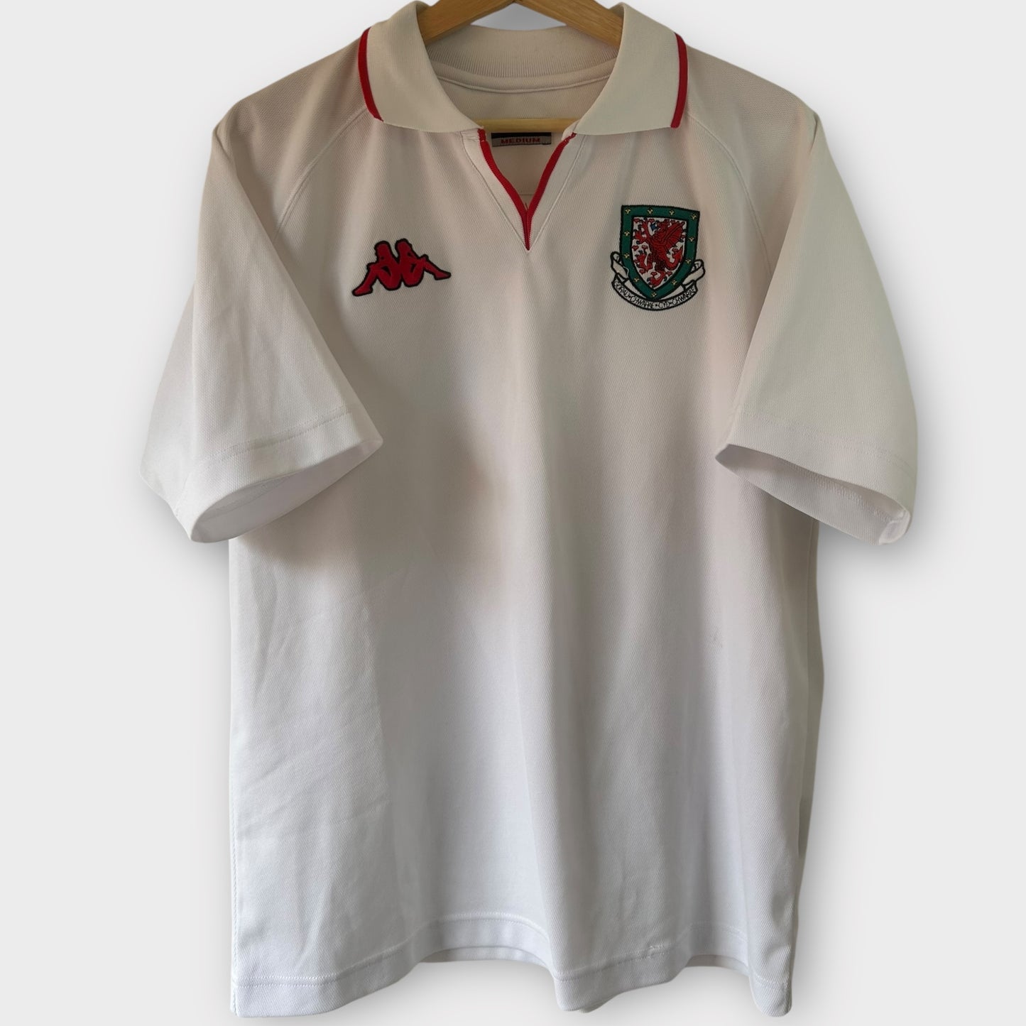 Wales 2003 Away (Medium)