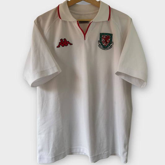 Wales 2003 Away (Medium)