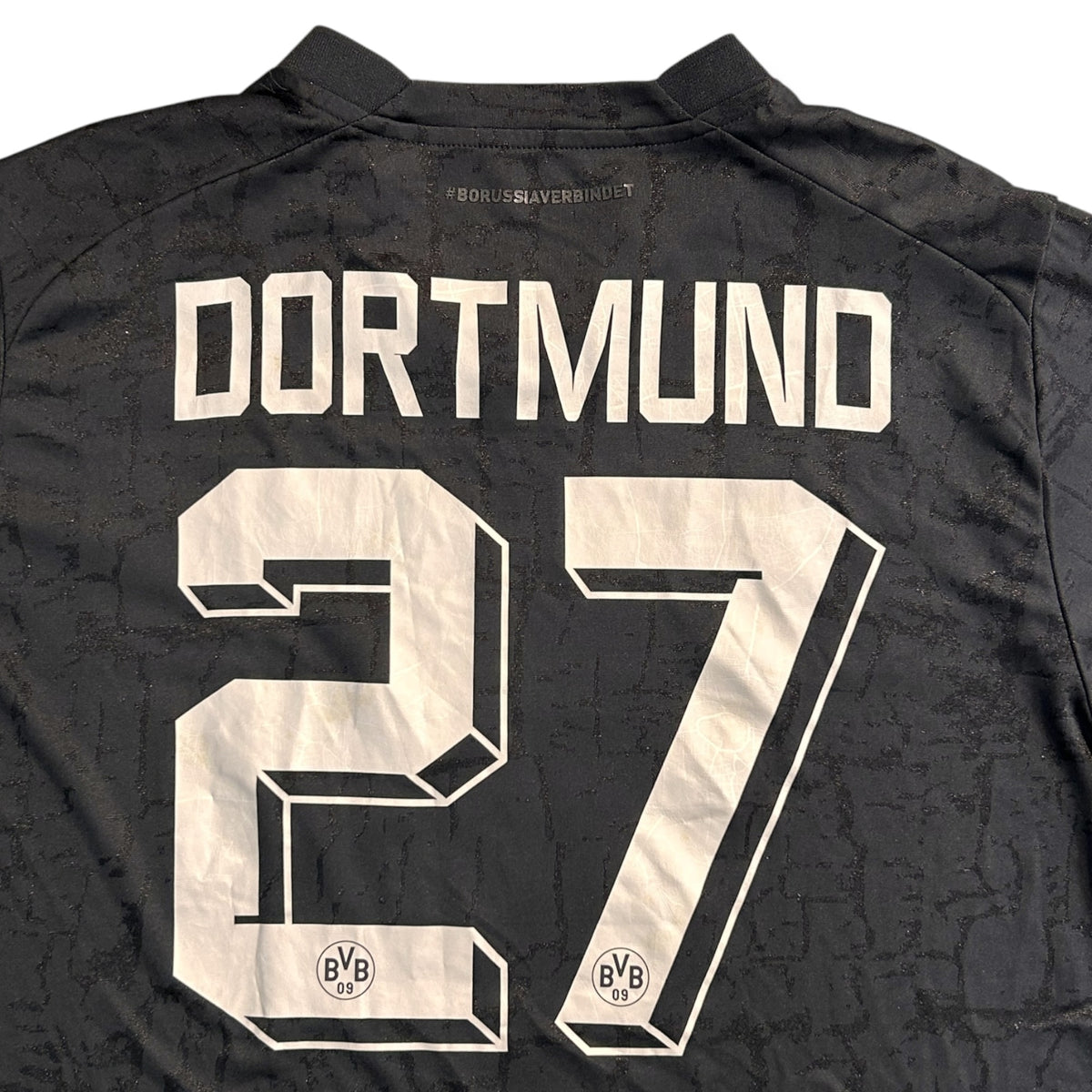 Borussia Dortmund 2022/23 Special Blackout - Adeyemi 27 (Large)