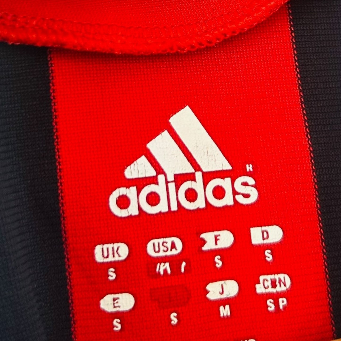 AC Milan 2009/10 Home - Kaká 22 (Small)