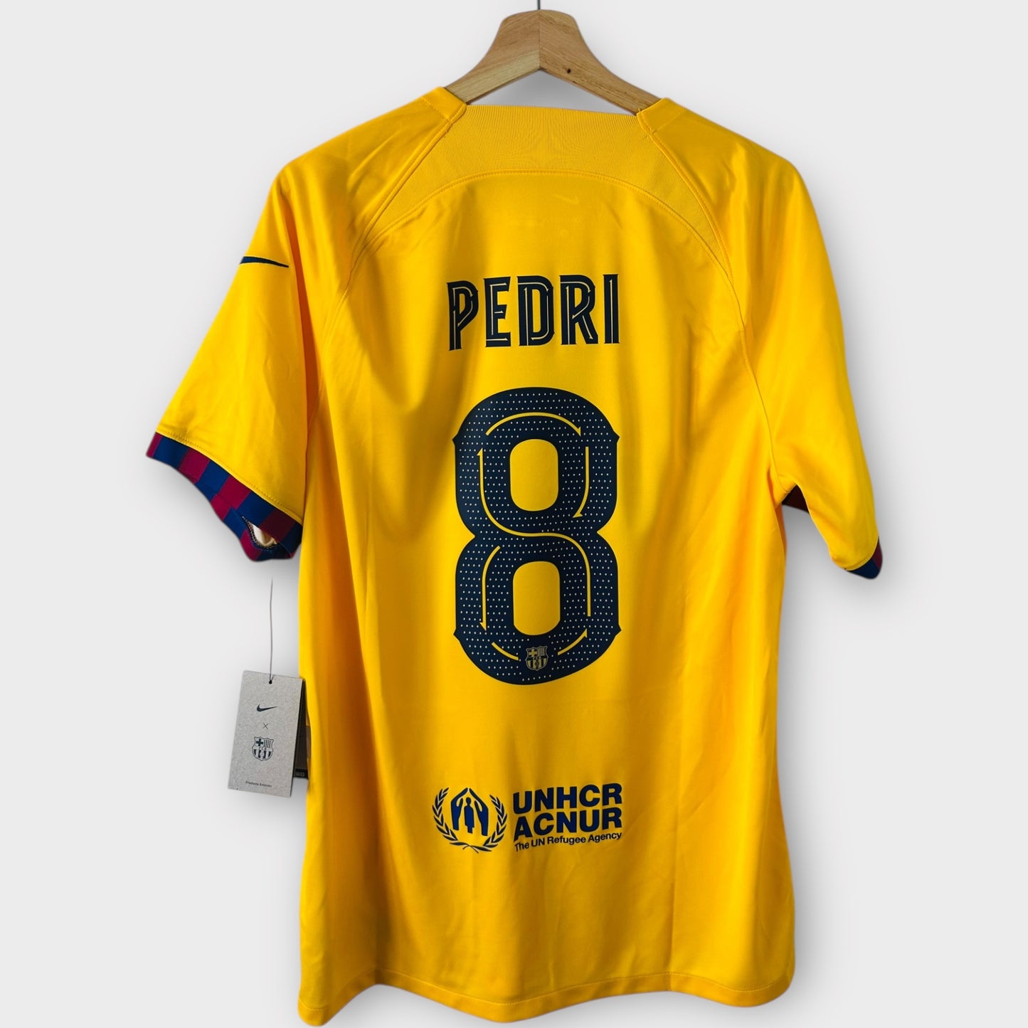 FC Barcelona 2022/25 4th - Pedri 8 (Large)