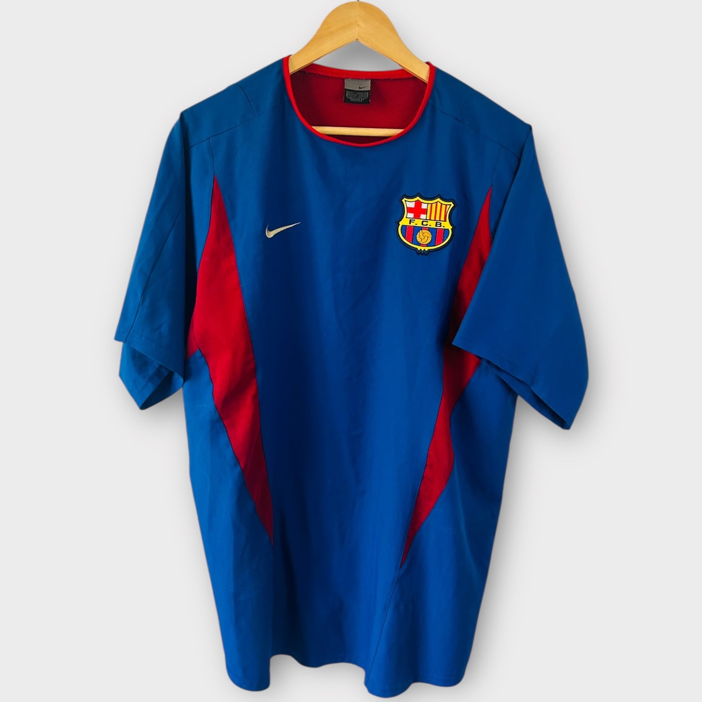 FC Barcelona 2002/03 Training Issue (Large)