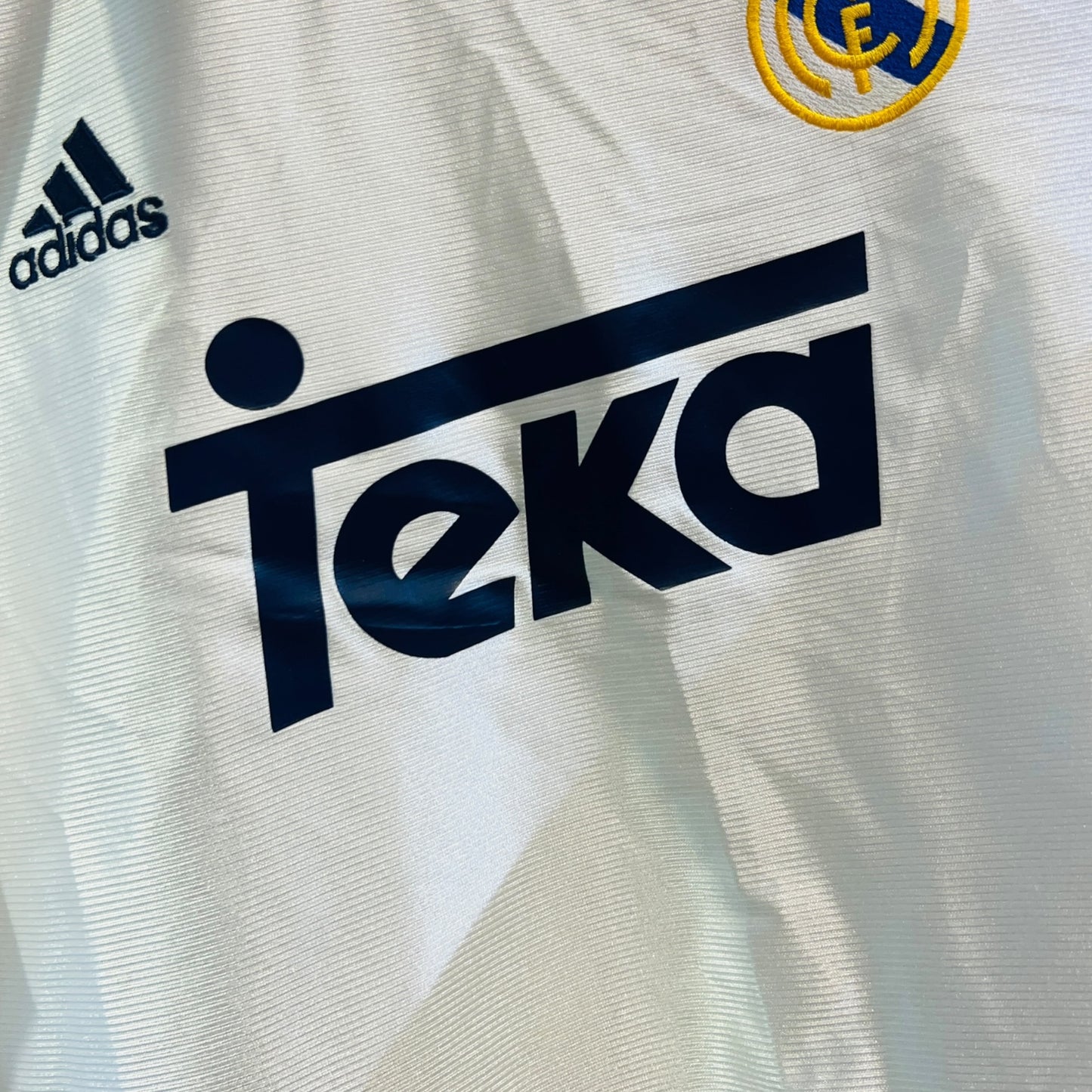 Real Madrid 1997/98 Home (Small)