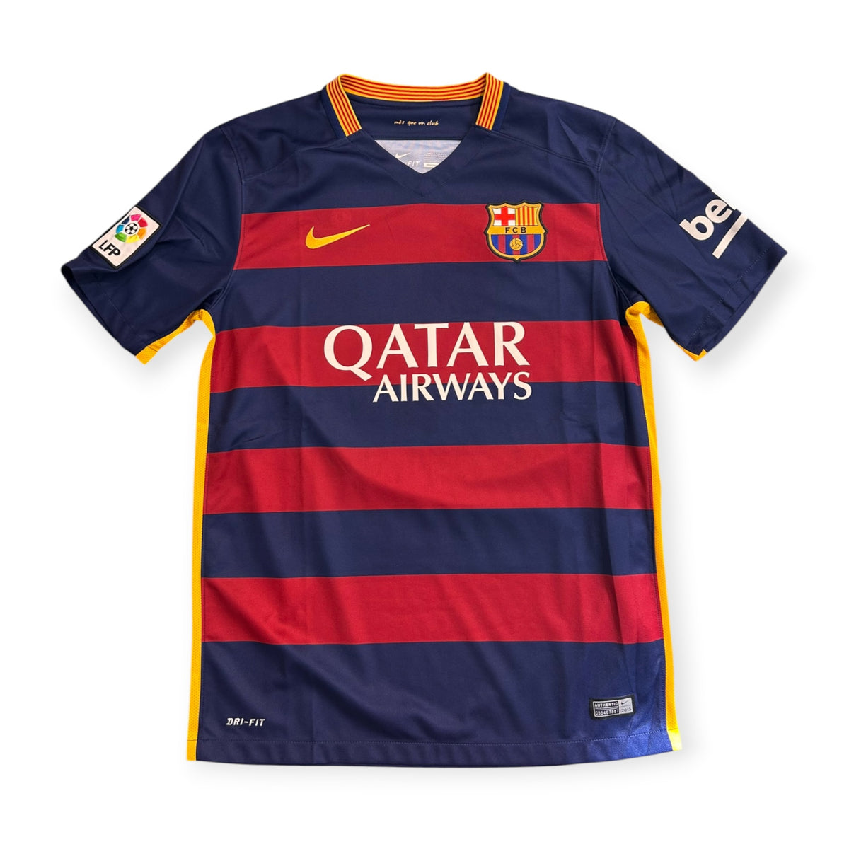 FC Barcelona 2015/16 Home - Neymar Jr 11 (Medium)