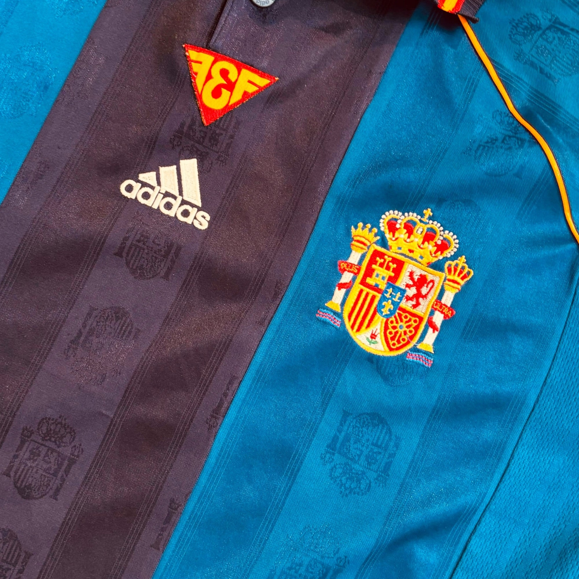 Spain 1999 Away (Large)