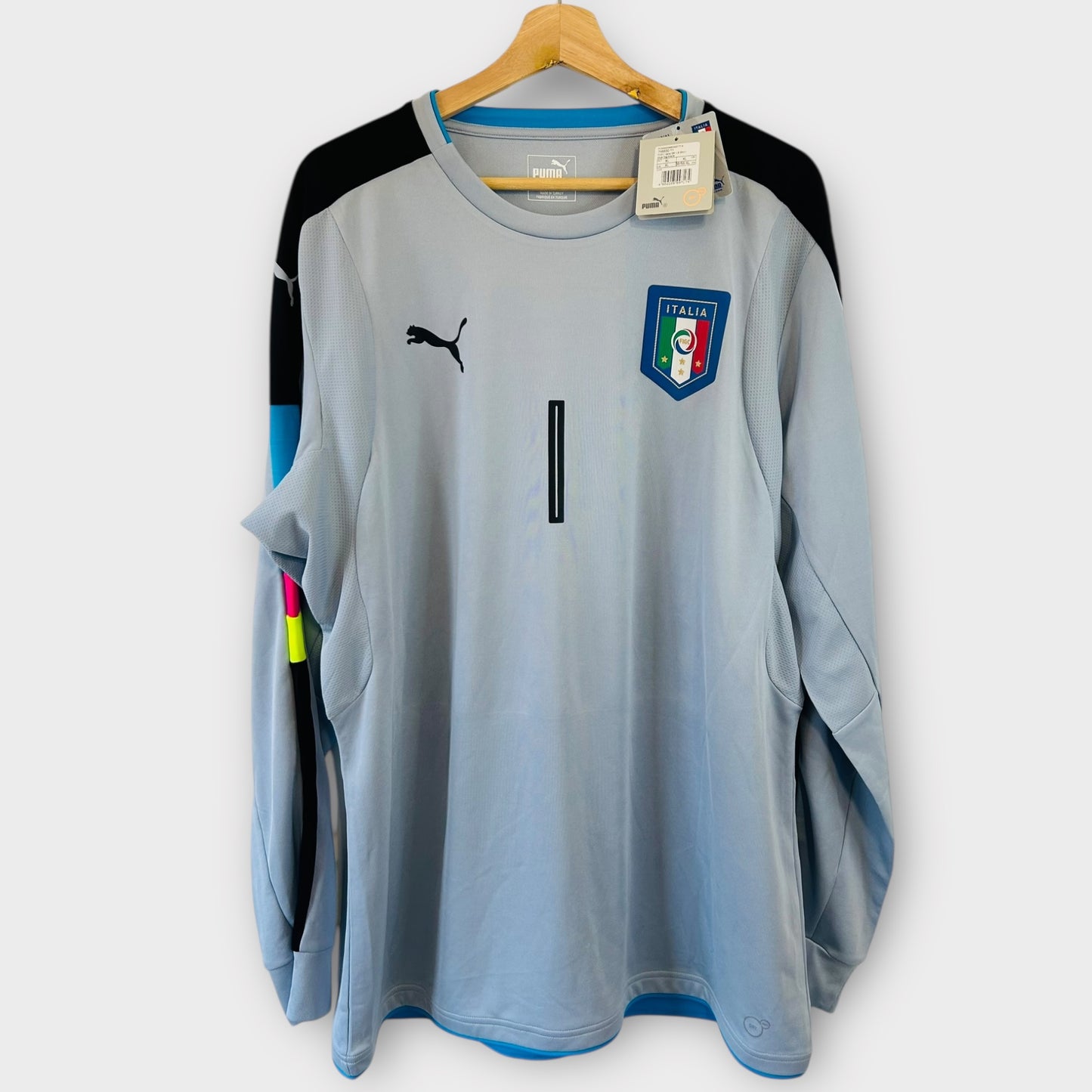 Italy 2016 GK - Buffon 1 *BNWT* (XL)