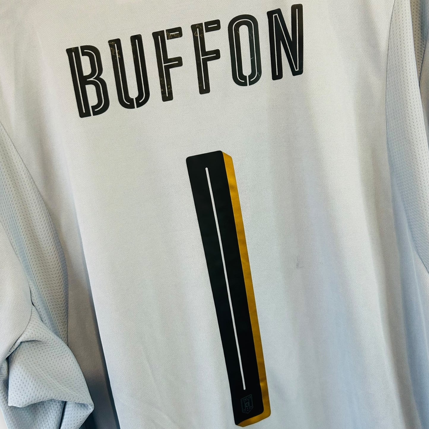 Italy 2016 GK - Buffon 1 *BNWT* (XL)