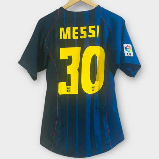 FC Barcelona 2005/05 Away - Messi 30 (Small)