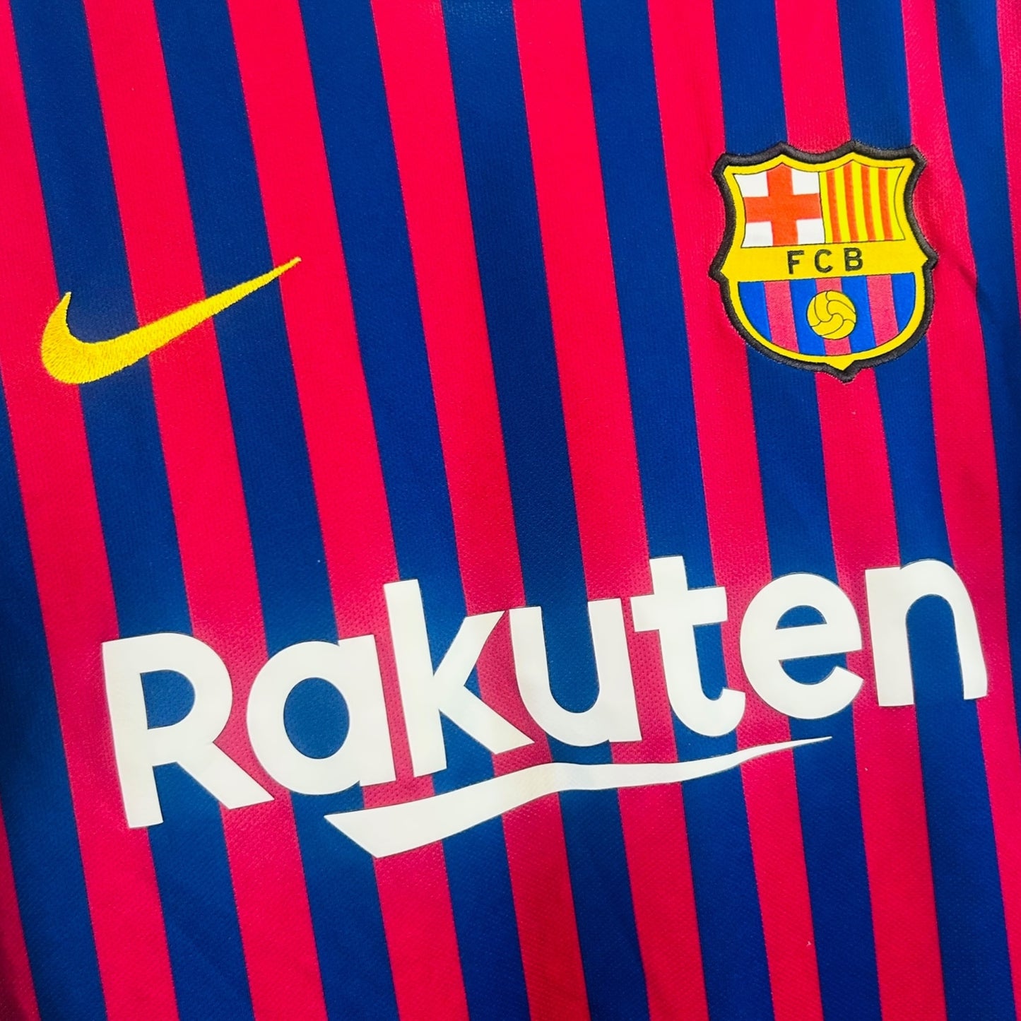 FC Barcelona 2018/19 Home - Messi 10 (Large)
