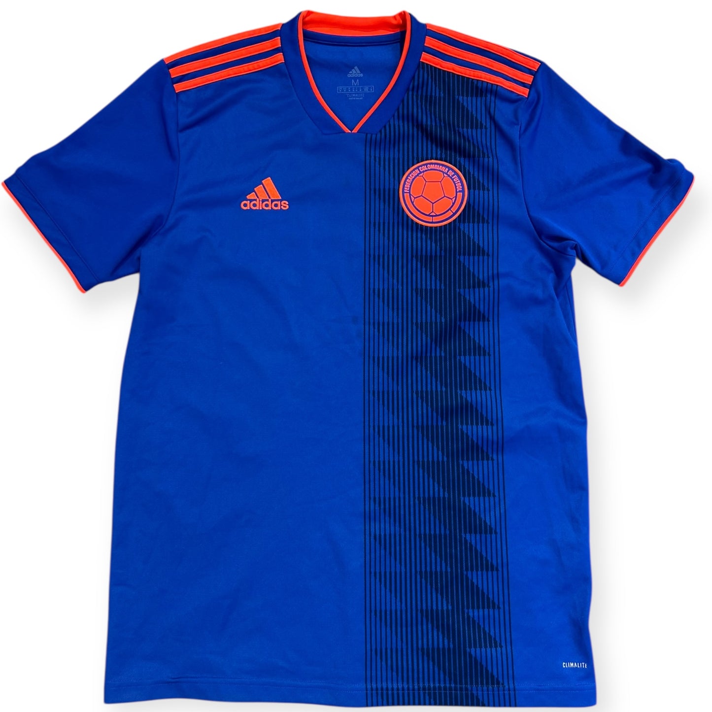 Colombia 2018 Away (Medium) - KITLAUNCH
