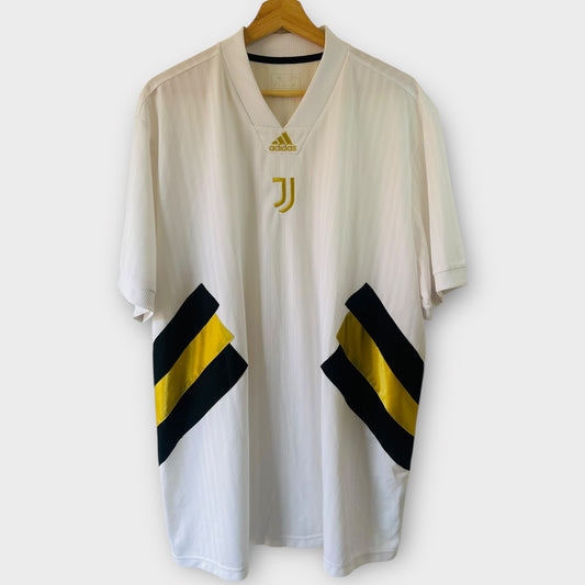 Juventus Adidas Icon Shirt (XL)