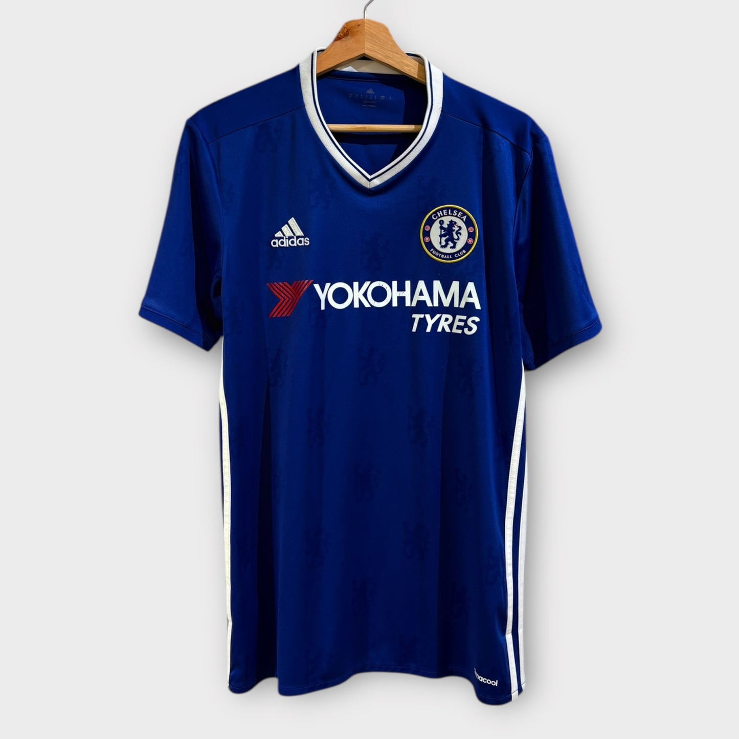 Chelsea 2016/17 Home - Hazard 10 (Medium)
