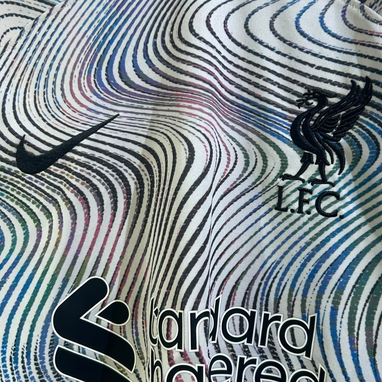 Liverpool FC 2022/23 Away - Virgil 4 (Large)