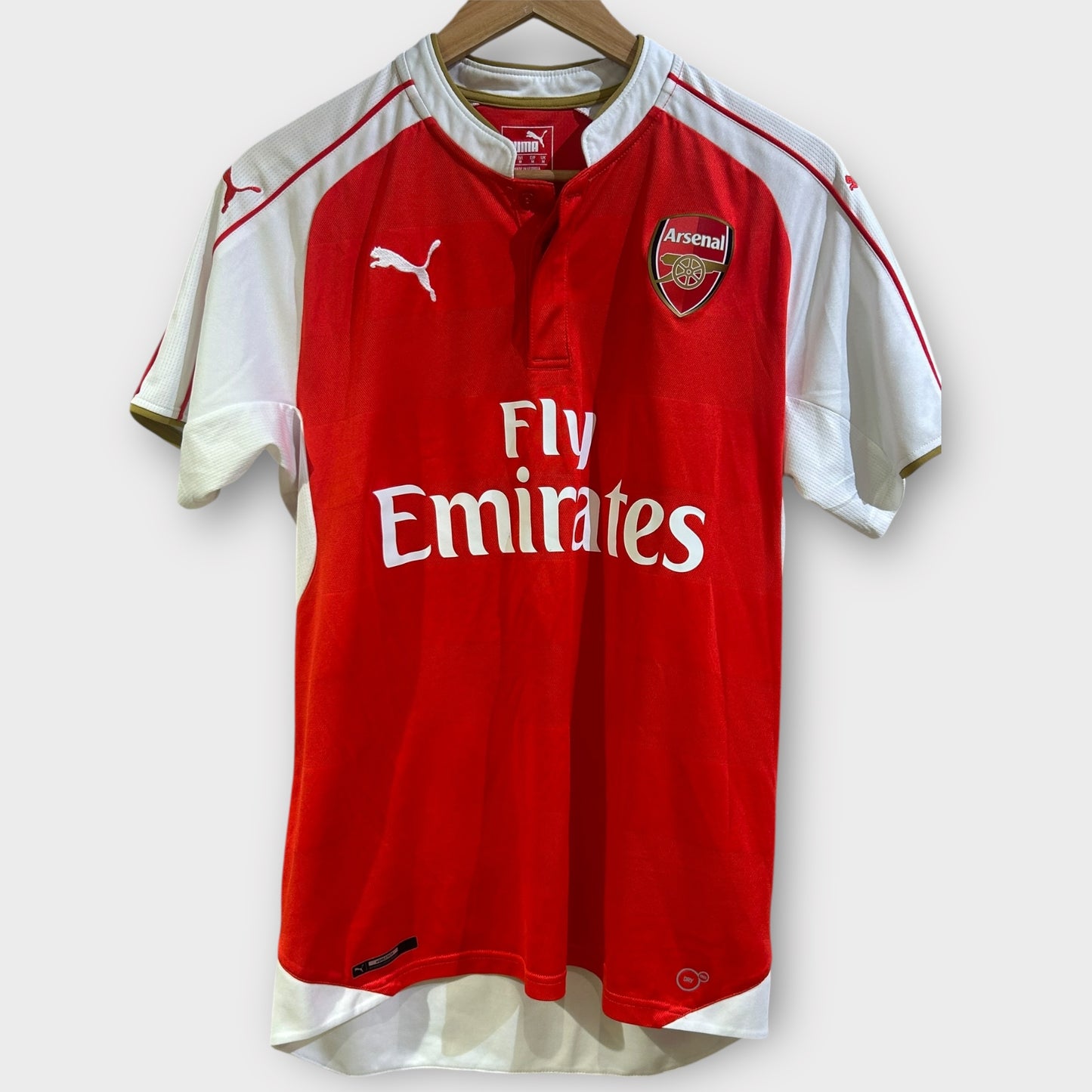 Arsenal 2017/18 Home - Özil 11 (Medium)