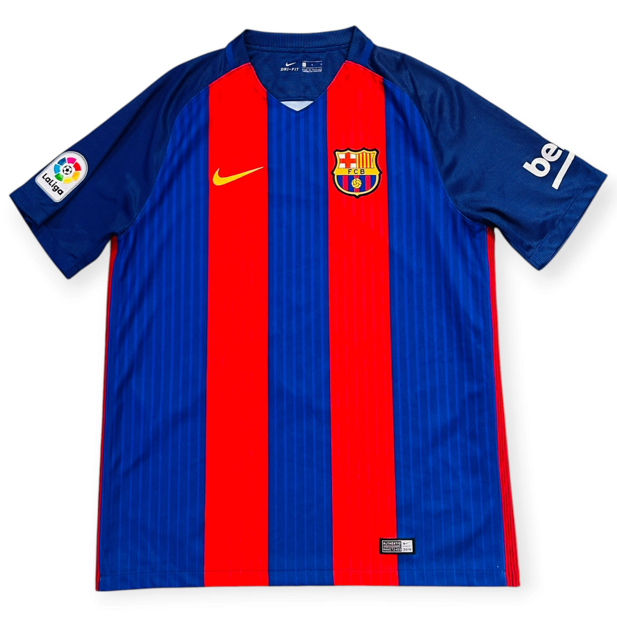 FC Barcelona 2016/17 Home - Denis Suárez 6 (Large) - KITLAUNCH