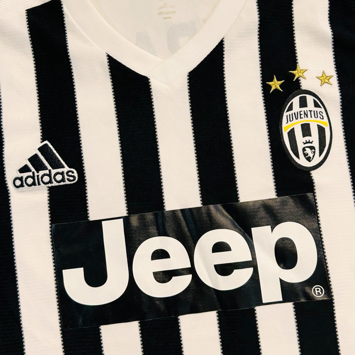 Juventus 2015/16 Home - Dybala 21 (XL)