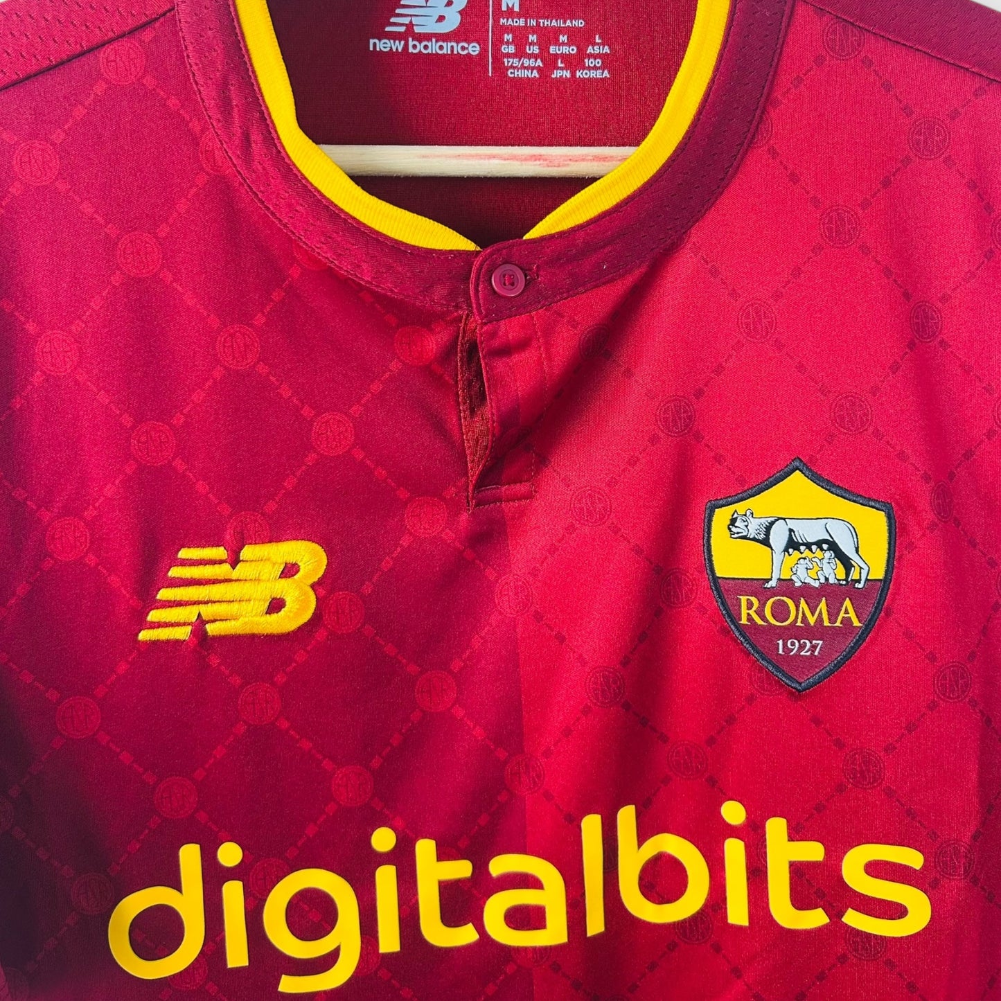AS Roma 2022/23 Home (Medium)