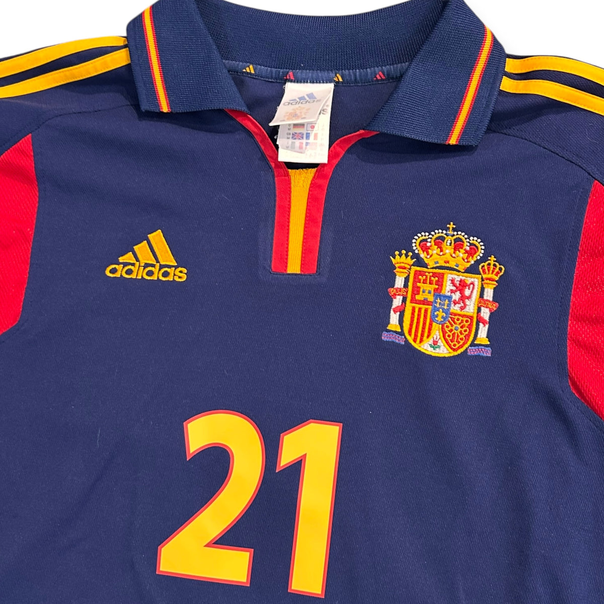 Spain 2000 Away - Valeron 21 (Medium) - KITLAUNCH