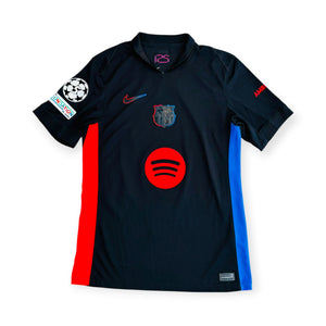FC Barcelona 2024/25 Away - Raphinha 11 (Small)