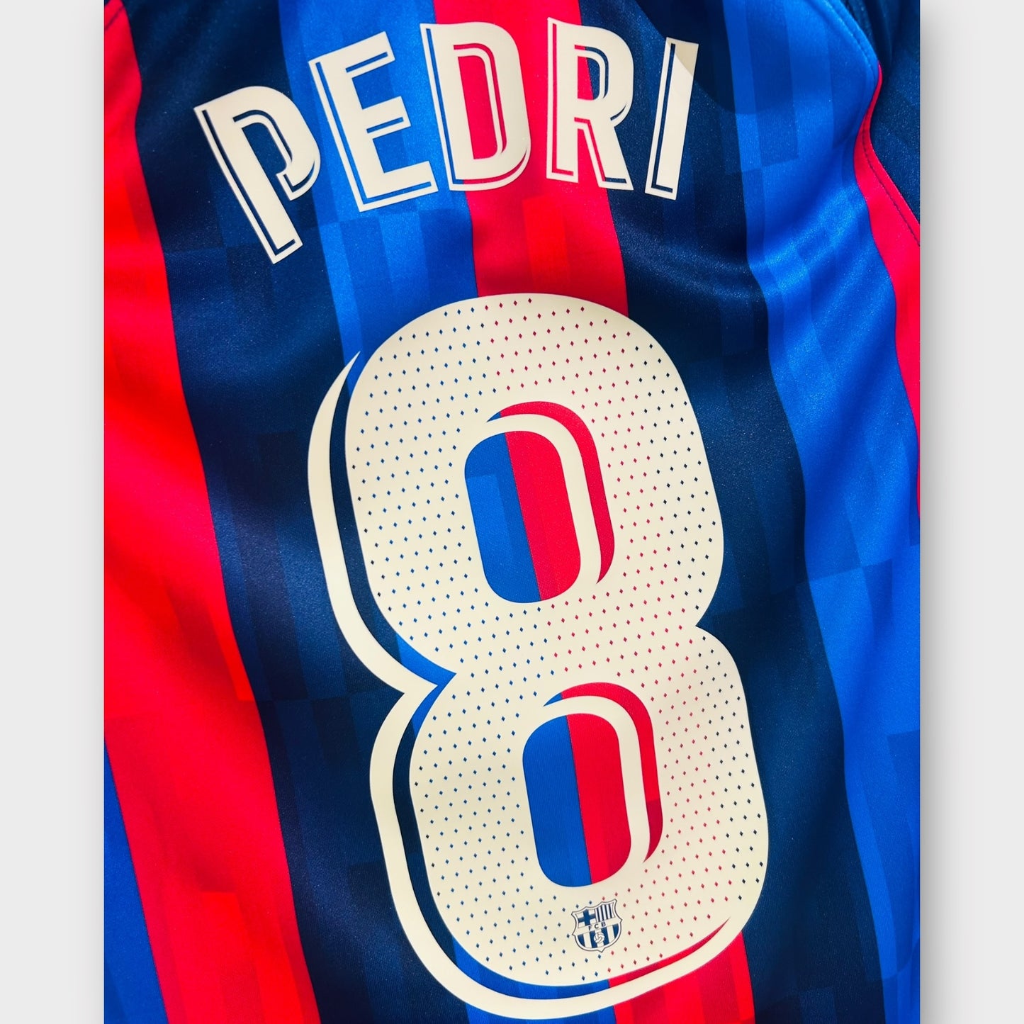 FC Barcelona 2022/23 Home - Pedri 8 (XS)